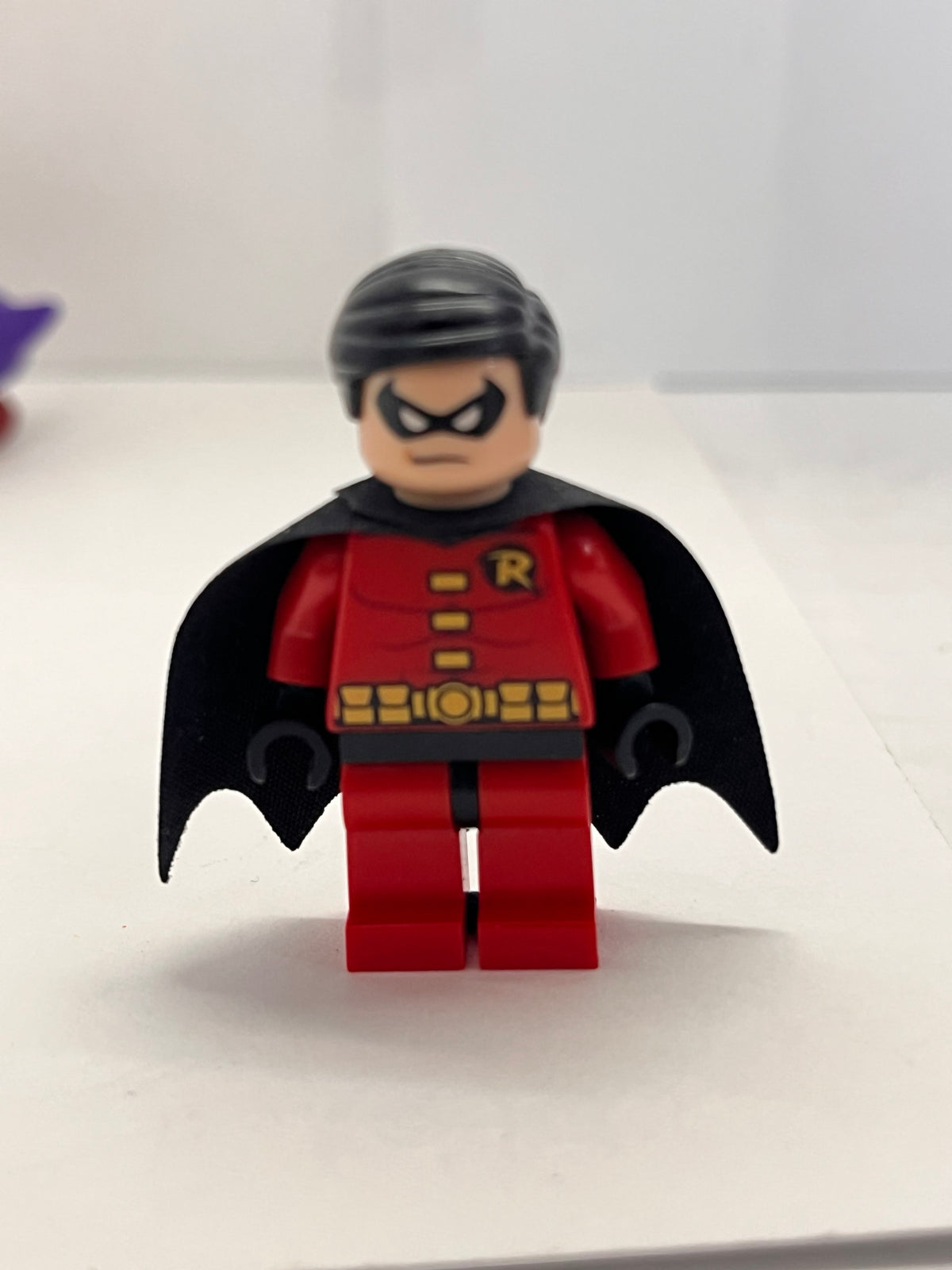 Lego - Robin (Black Cape) SH0011 Minifigure Authentic