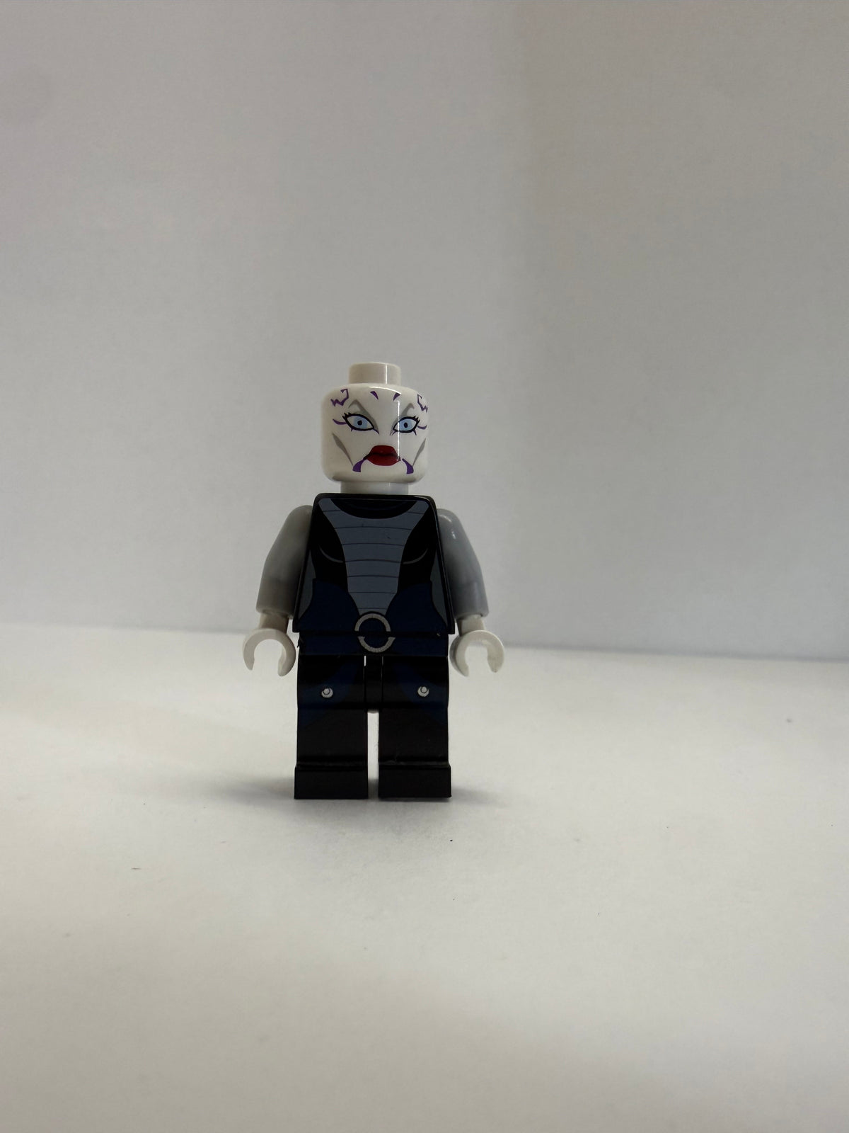 LEGO Star Wars The Clone Wars 7957 sw0318 Asajj Ventress Minifigure