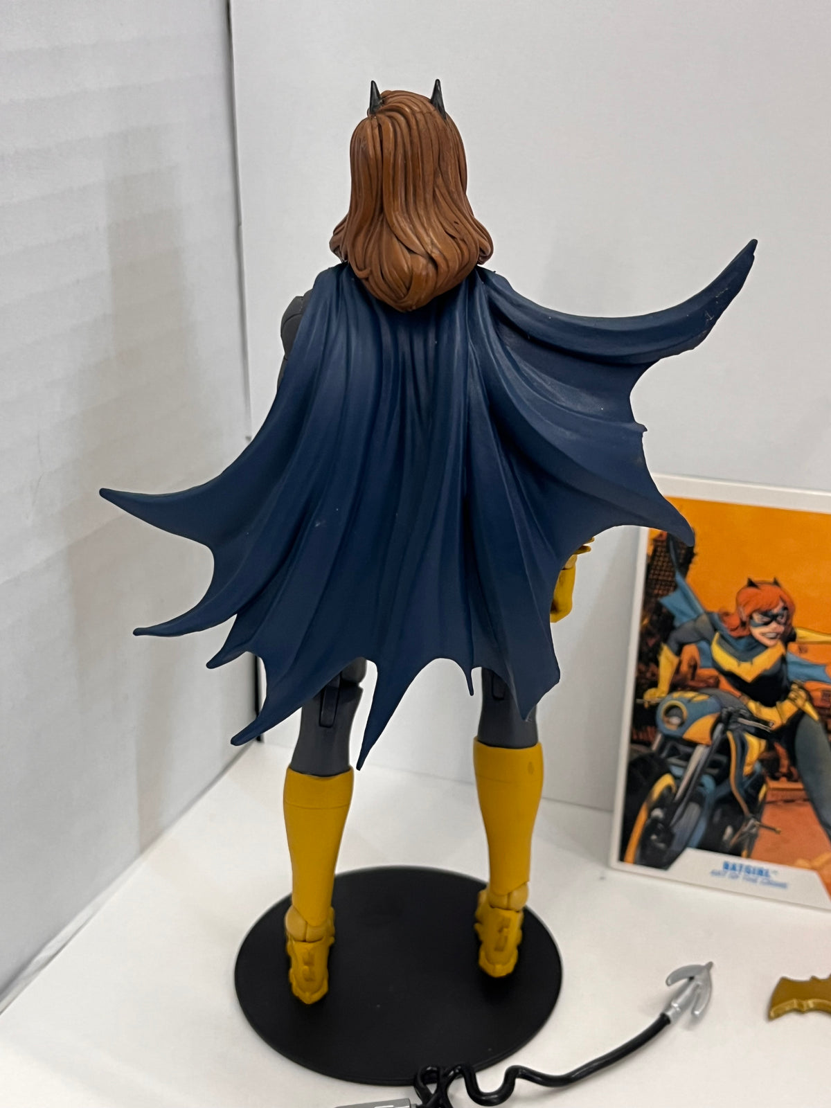 McFarlane Toys DC Multiverse Batgirl Art of The Crime 7" Action Figure