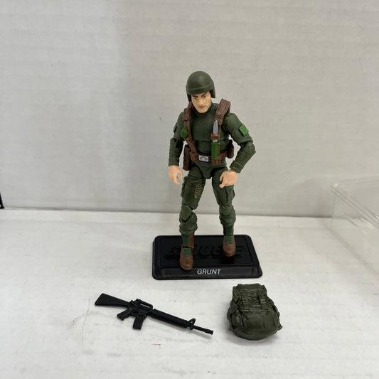 Hasbro G.I. Joe Robert "Grunt" Graves Retro Collection 3.75"