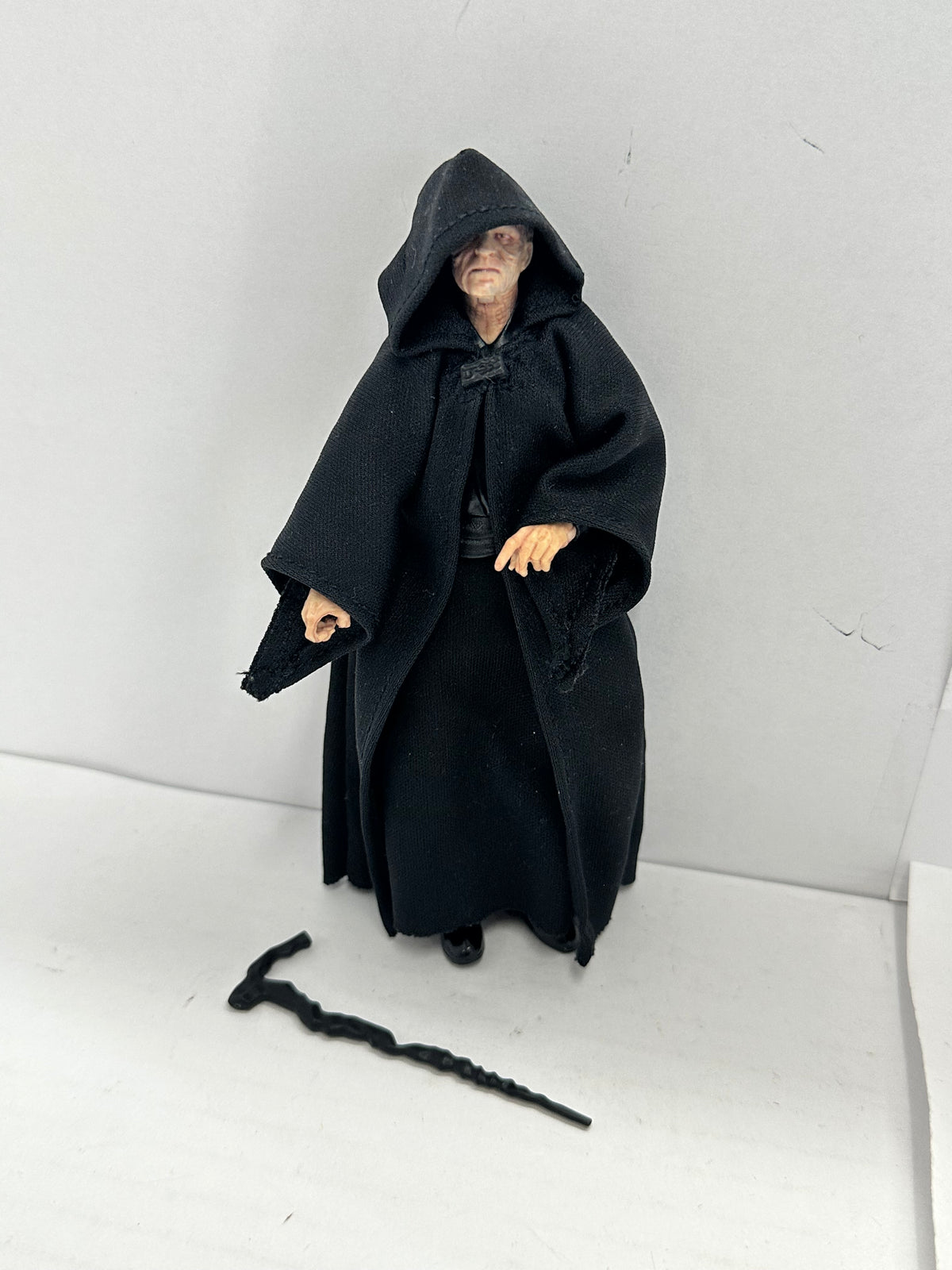 Hasbro Star Wars Black Series  Emperor Palpatine Blue Line 6" Figure Complete