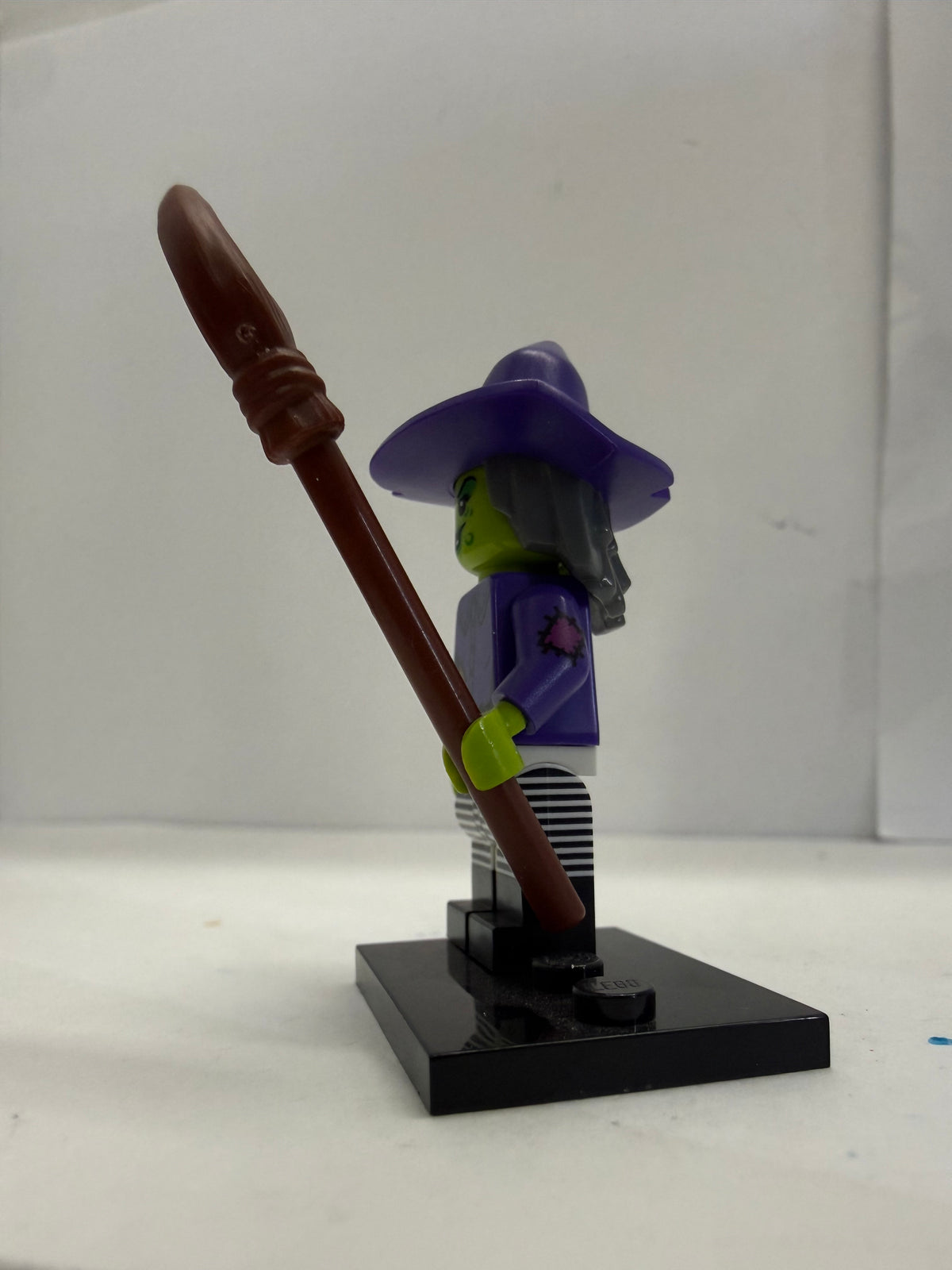 Lego 71010 Series 14 Monster Minifigures Halloween - Wacky Witch Col214
