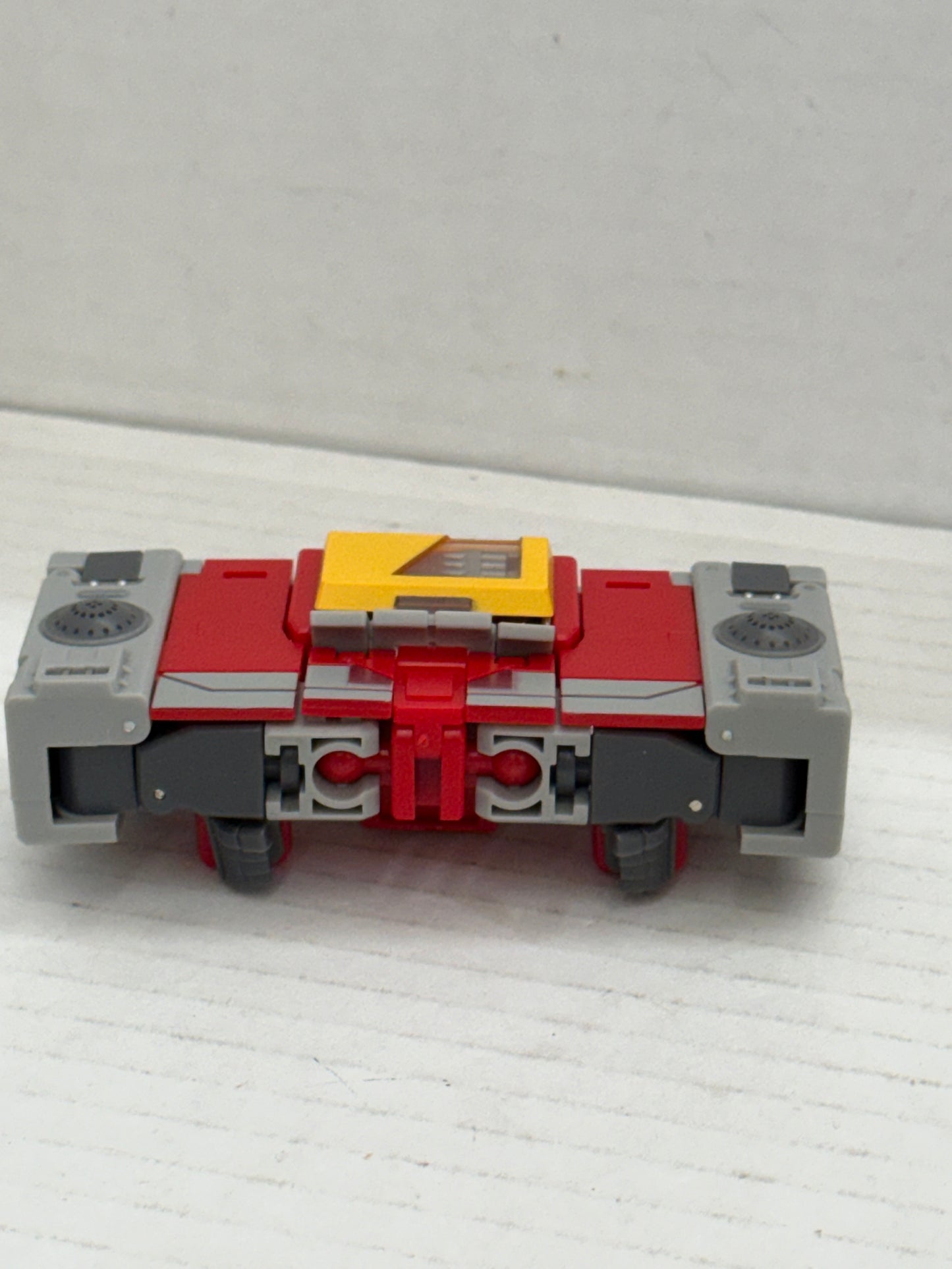 Transform Robot MechFansToys MF-49 EMITTER Recorder Radio Blaster Action Figure