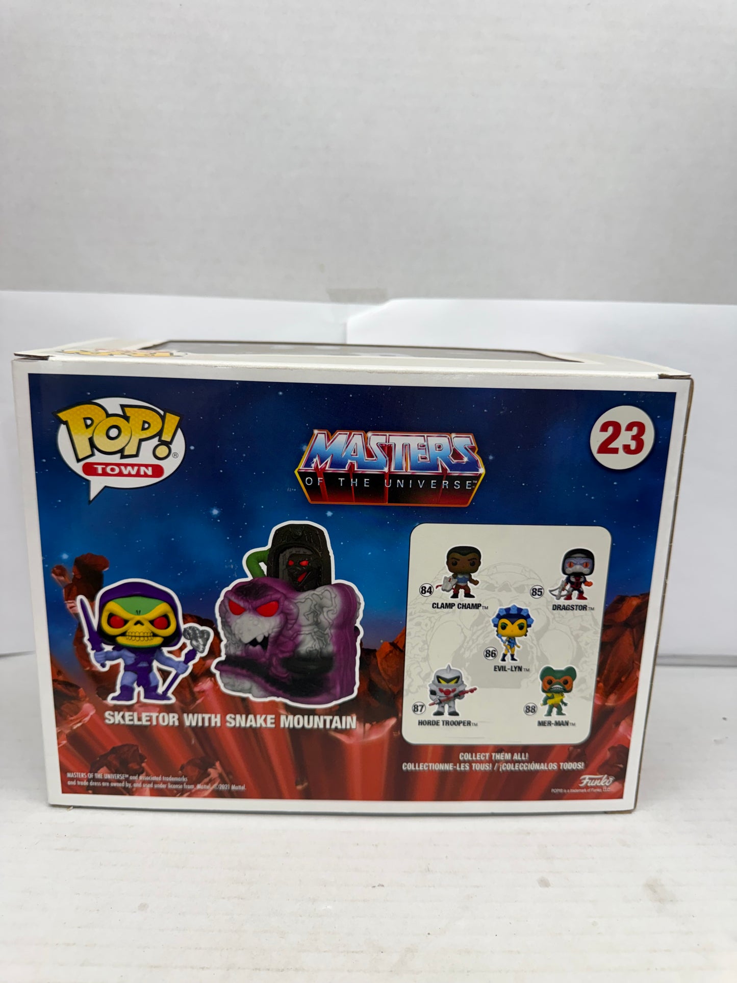 Funko Pop! Town Retro Toys: Masters of the Universe - Skeletor with Snake Mounta