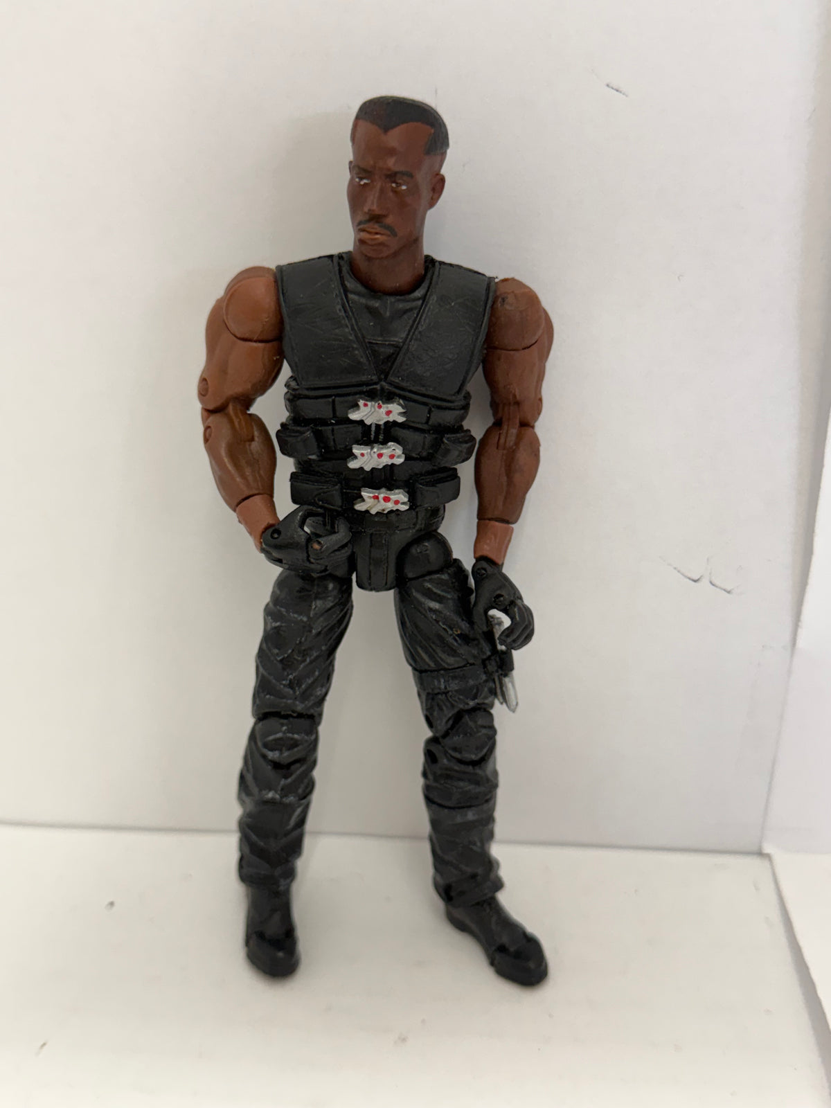 Rare MARVEL LEGENDS ToyBiz BLADE Action Figure Wesley Snipes - Figure Only