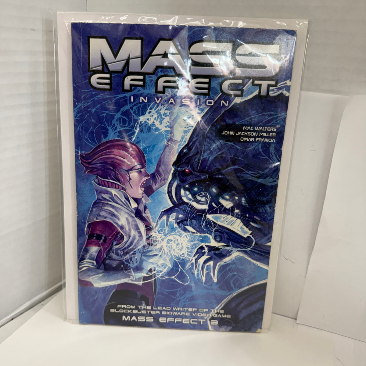 Mass Effect Invasion Trade Paperback TPB 3 Mac Walters from BioWare video game