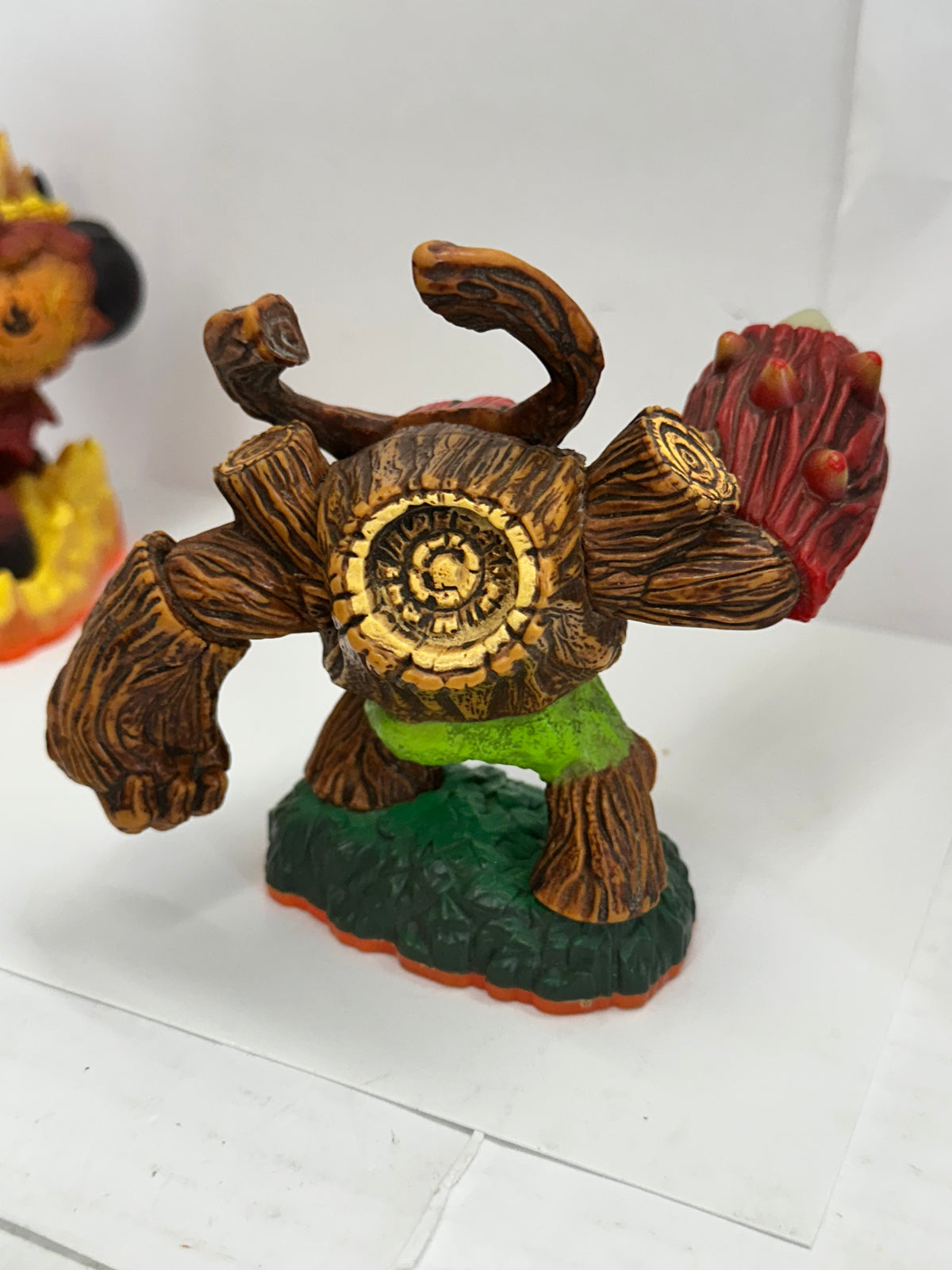 Lot of 4 Skylanders Giants - Tree Rex, Swarm, Thumpback, Hot Head Loose Figures