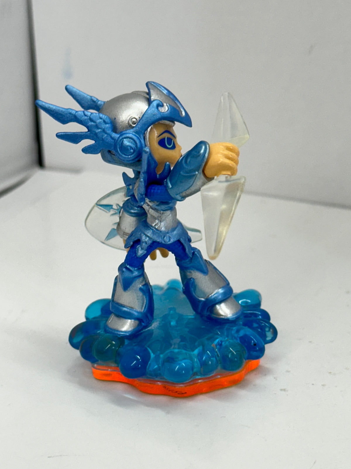 Skylanders Giants Lightcore Chill Loose Figure