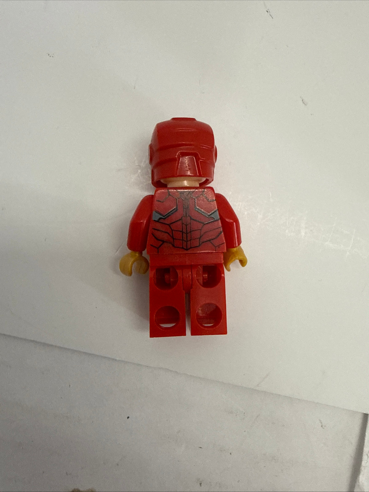 Lego Super Heroes - Marvel Invincible Iron Man Minifigure sh0368 From Set 76077