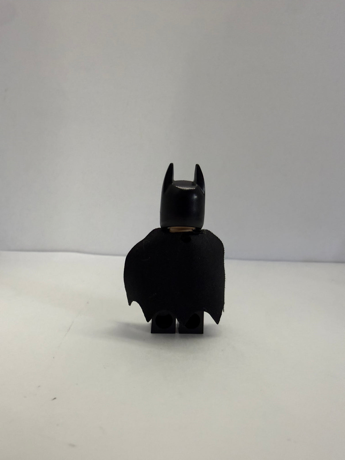 Lego Batman Minifigure from Tumbler Set 76023 sh0132