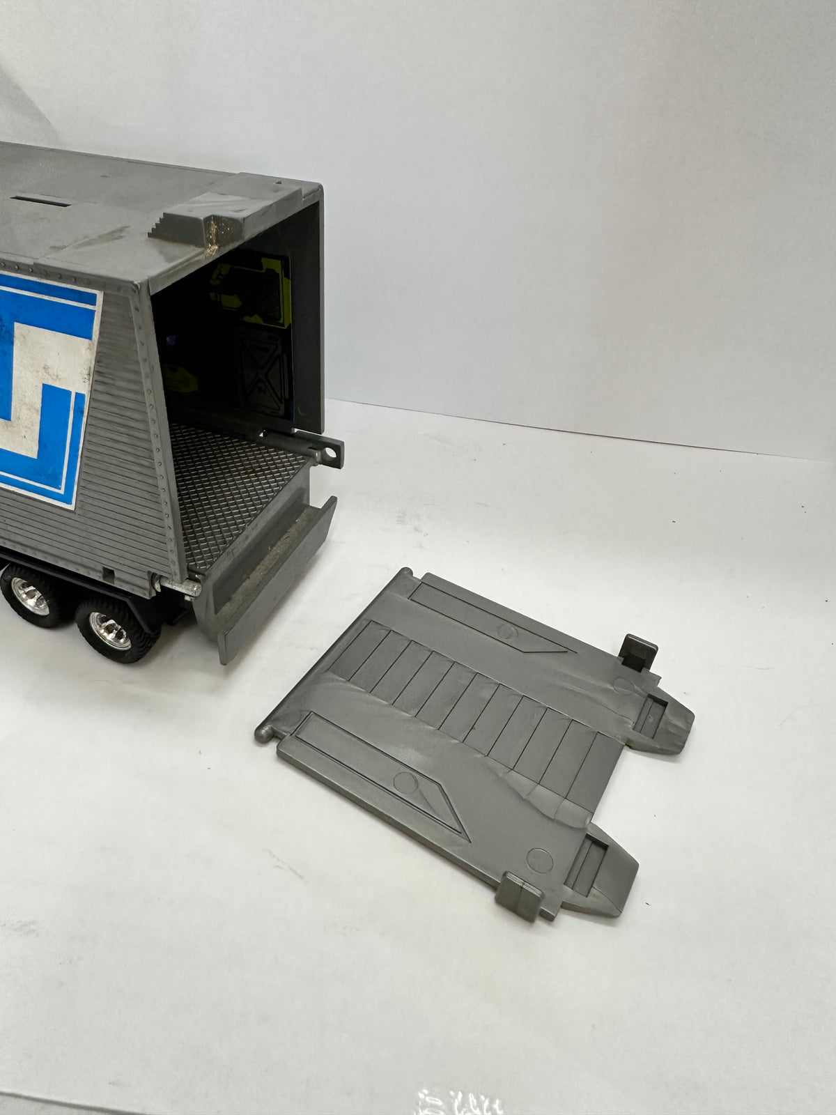 Vintage G1 OPTIMUS PRIME Transformer Takara Japan Hasbro Autobot - NO CAB #2
