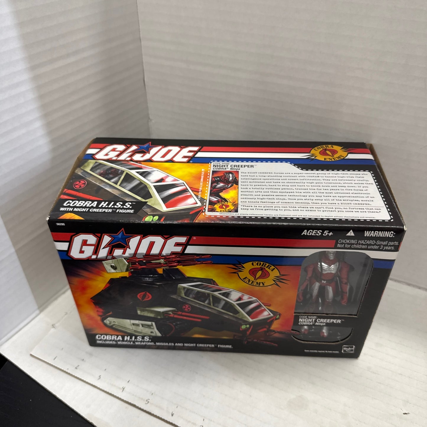 New Damaged G.I. Joe DTC Cobra HISS Tank w/ Night Creeper Figure Sealed H.I.S.S.