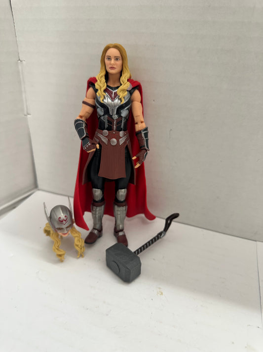 Loose Marvel Legends Thor: Love and Thunder Mighty Thor Jane Foster