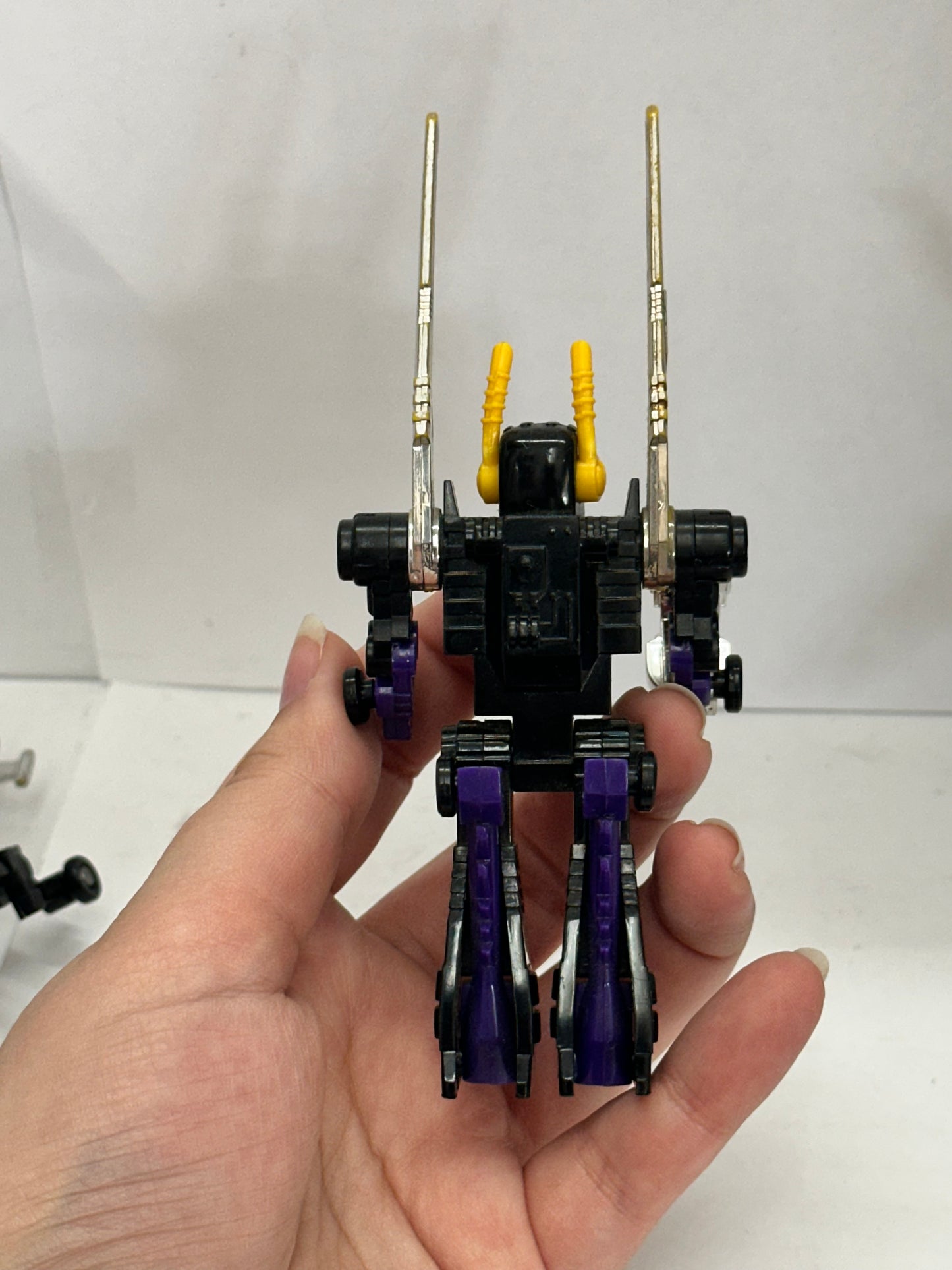 Transformers G1 INSECTICONS SET of 3 SHRAPNEL BOMBSHELL KICKBACK COMPLETE Takara