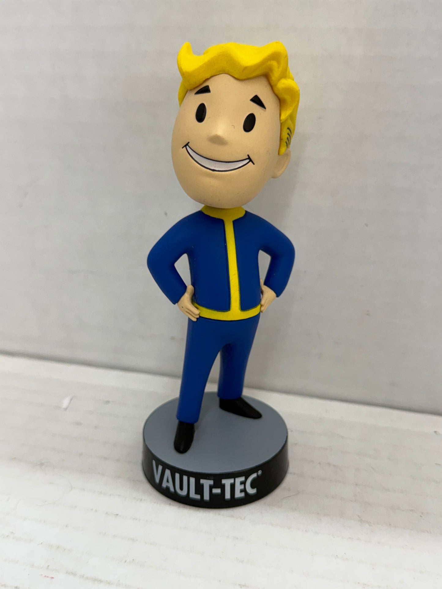 Fallout 4 Vault Boy Bobblehead 111 Hands On Hips, 5-inch No Box Great Condition