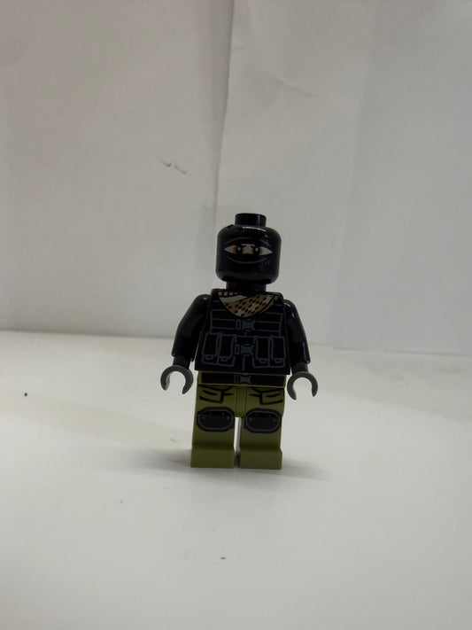 Lego TMNT Minifigure - Foot Soldier Tactical, Balaclava Movie Version (tnt043)