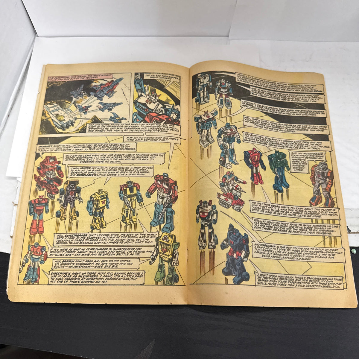Marvel Comics The Transformers 1st  Printing Optimus Prime Comic CONDITION Photo