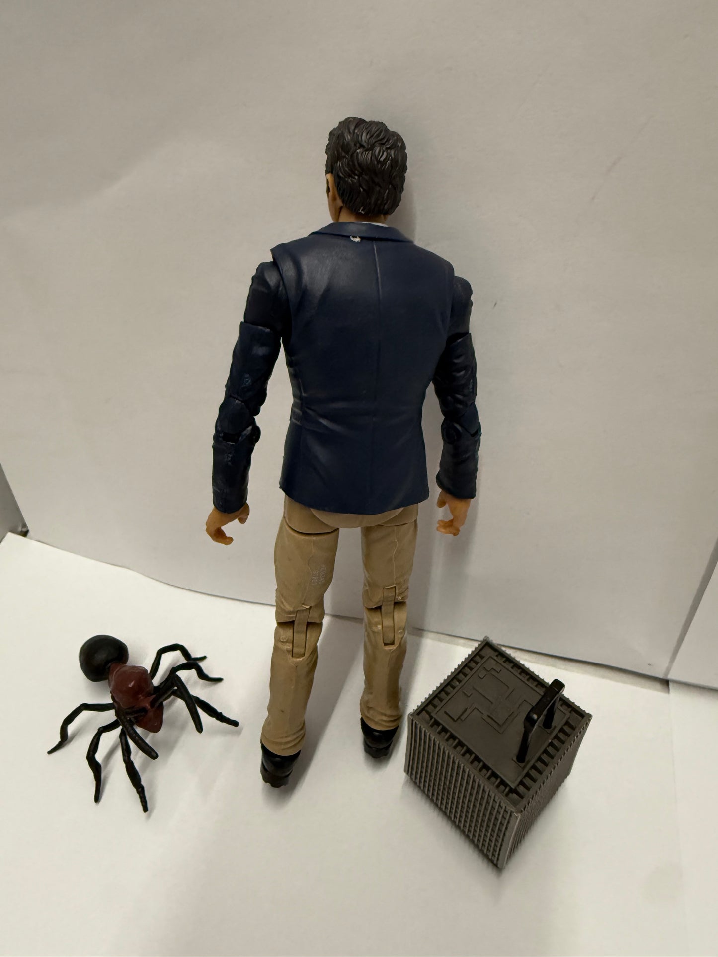 LUIS Marvel Legends 80th Annv COMPLETE from Ant-Man Wasp x-con ghost 2pack loose