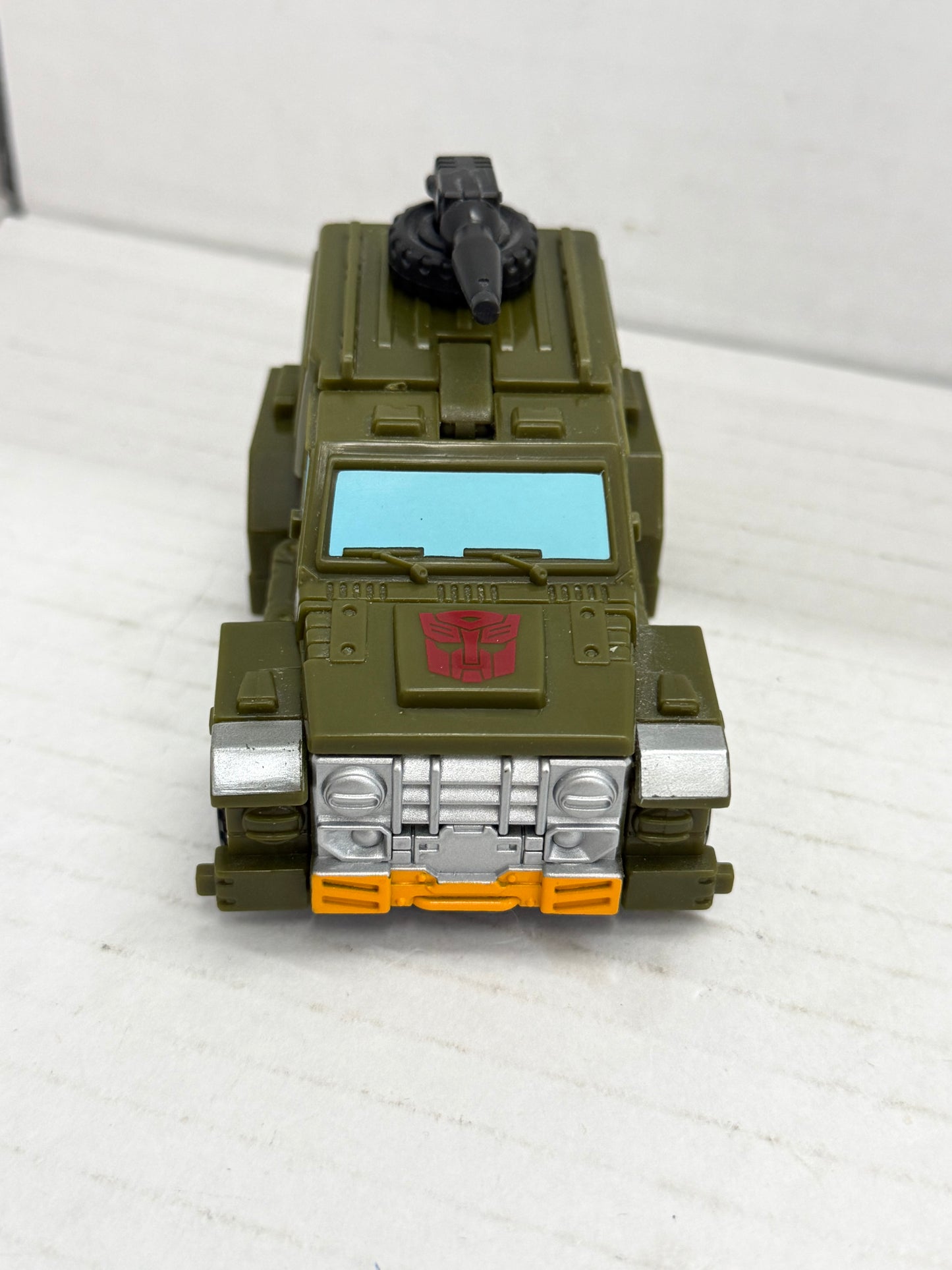 Brawn 100% Complete Deluxe Studio Series Transformers