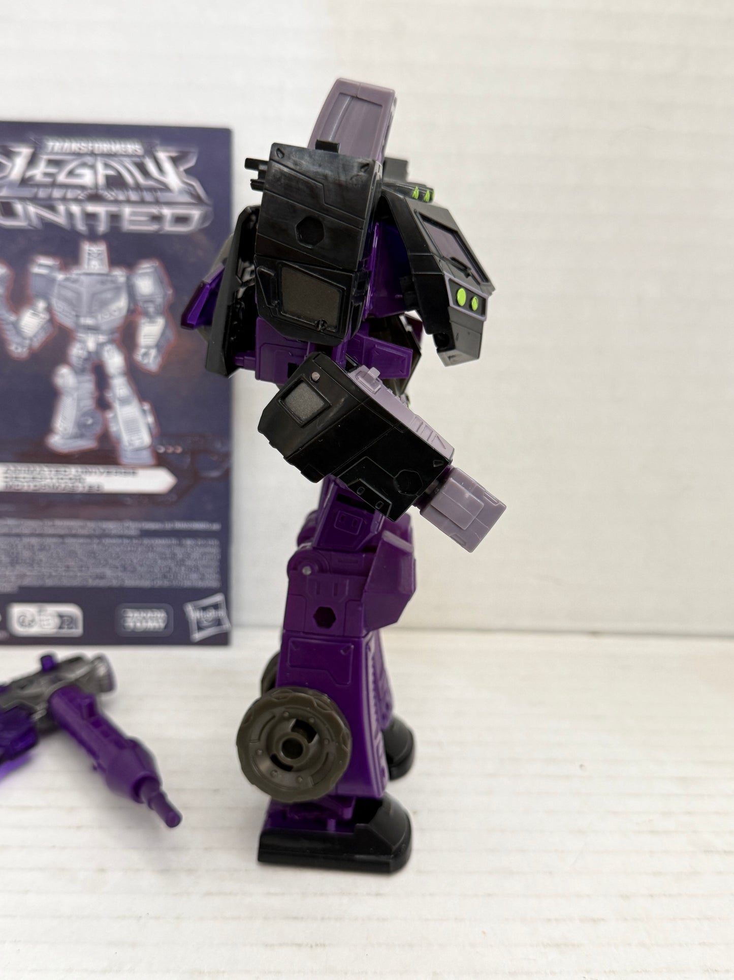 Transformers Legacy United Animated Motormaster Voyager Class Action Figure
