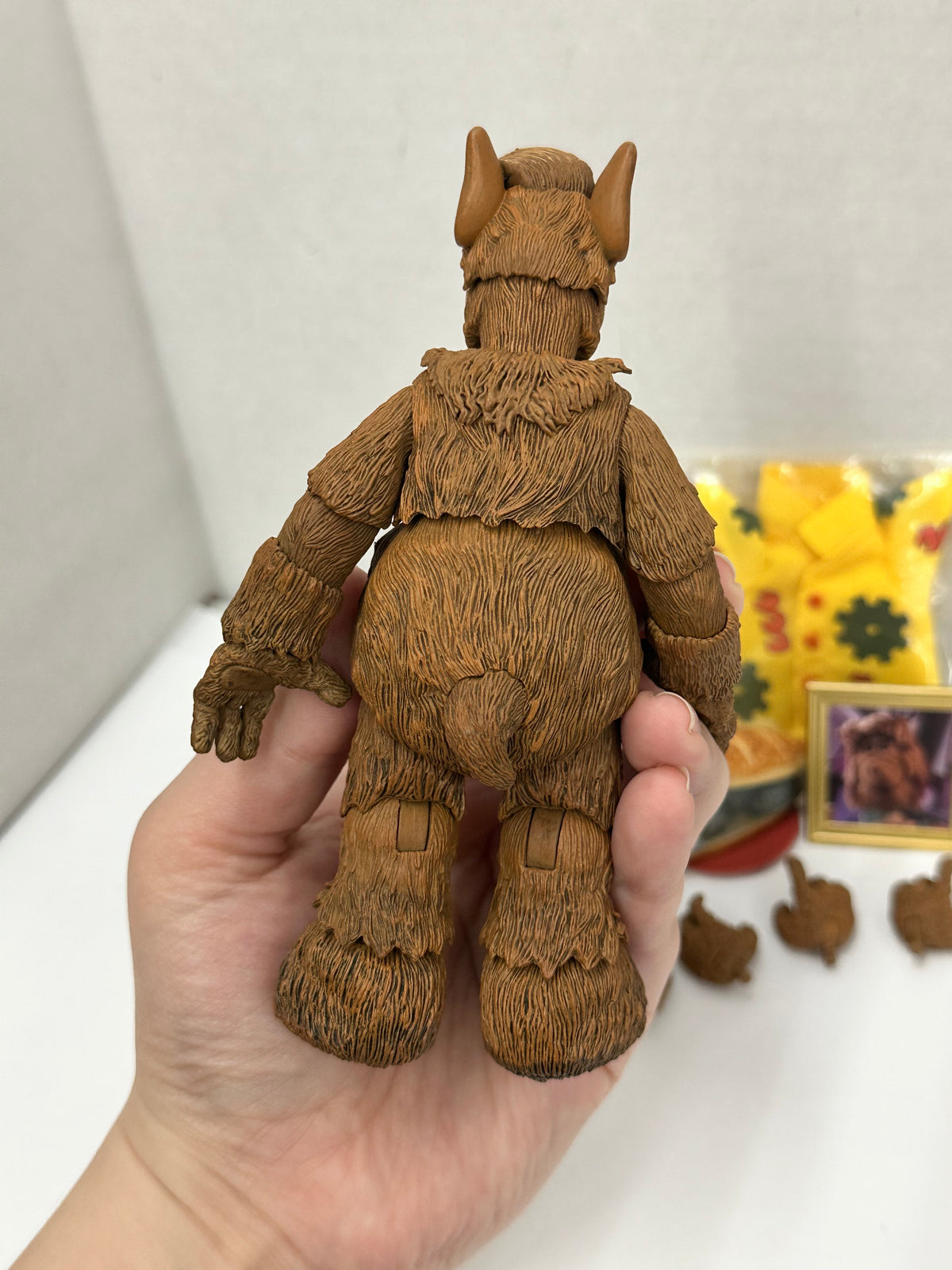 NECA ALF Ultimate Series Alien Life Form - ALF 7” Loose Figure