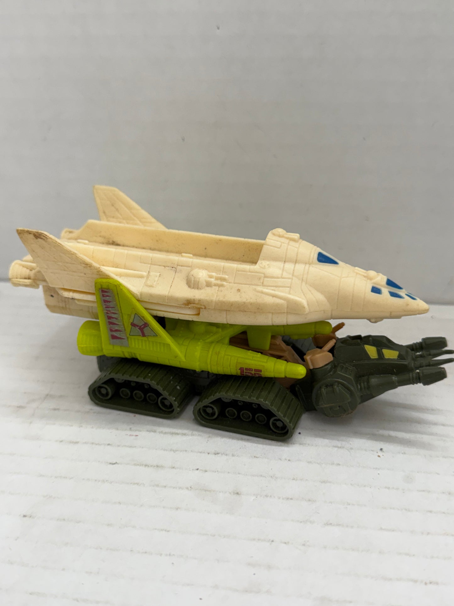 Strike Master Orbital Attack Shuttle Mega Force 1989 Kenner Vehicle No Tank