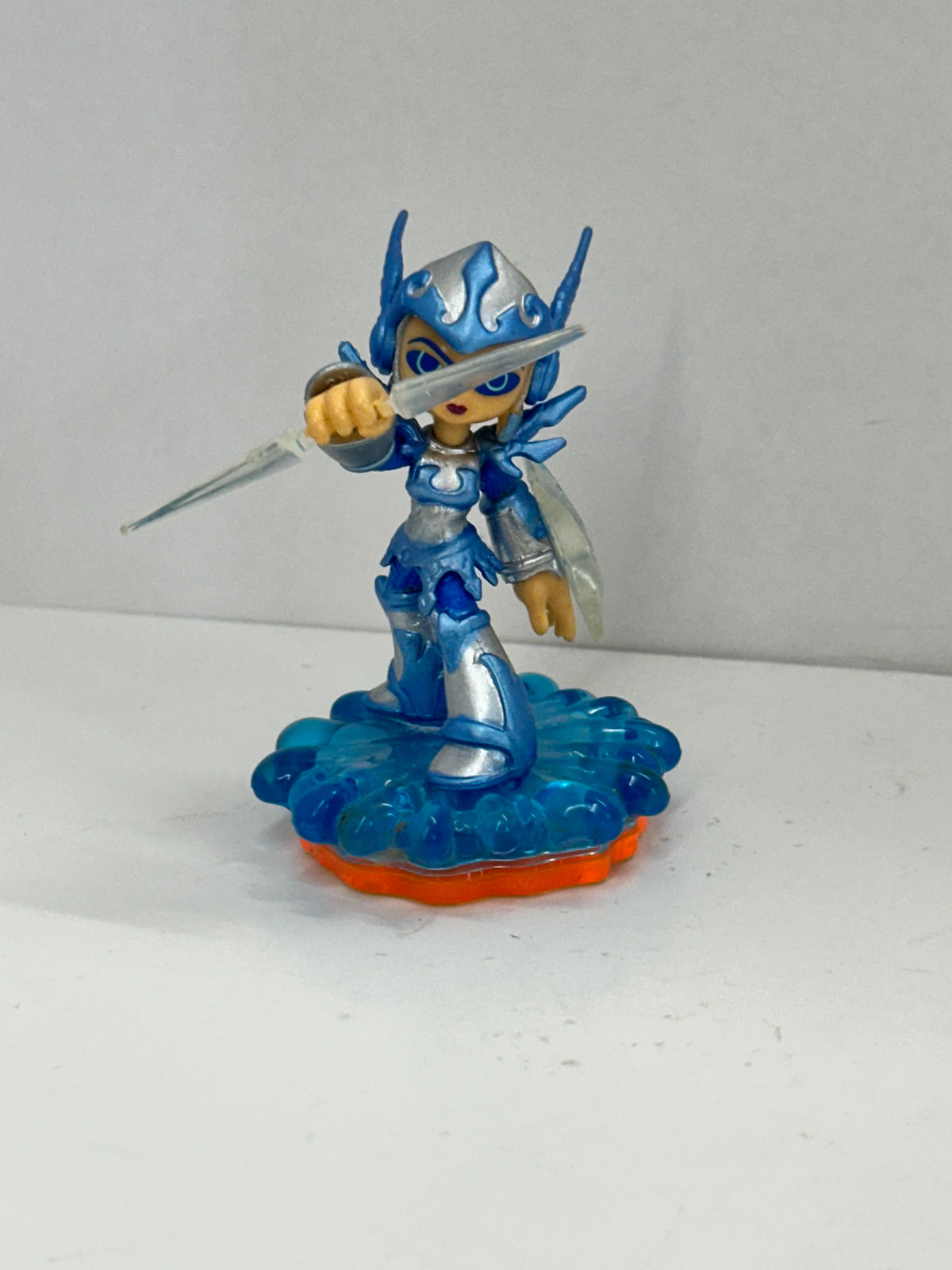 Skylanders Giants Lightcore Chill Loose Figure