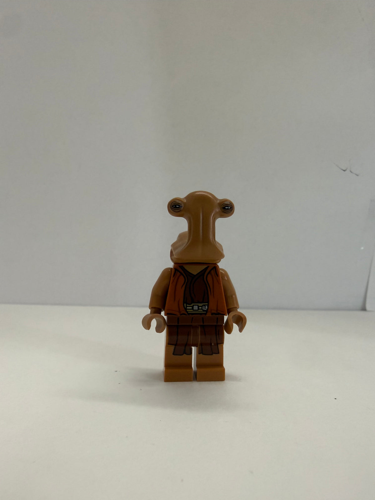 LEGO Star Wars Ithorian Jedi Master Minifigure SW0570 from Set 75051