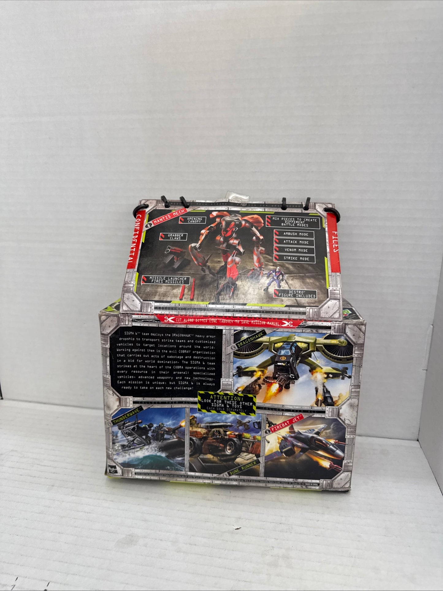 G.I Joe Sigma 6 Mission Mech Strike Mantis Mech w/ Destro Figure Package Damage