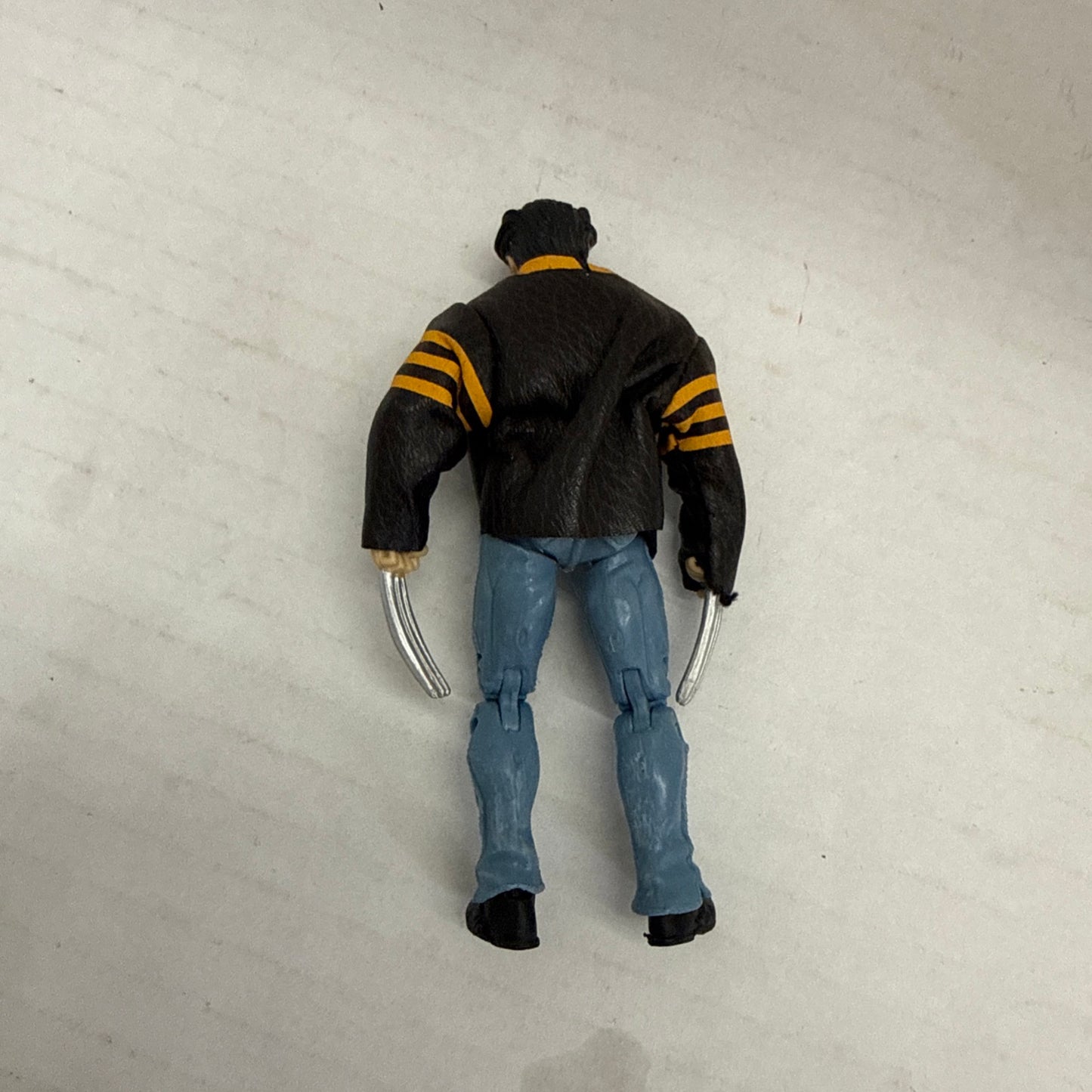 2009 Hasbro Marvel Universe X-Men Origins Wolverine Logan W/ Jacket 3.75” Figure