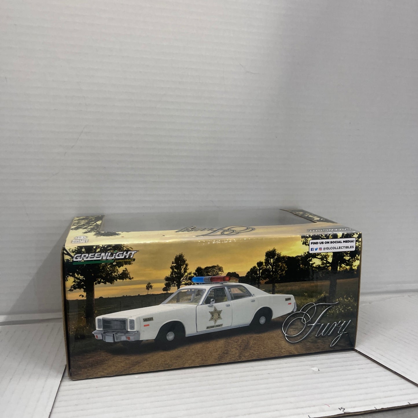 1977 Plymouth Fury Hazzard County Sheriff Police Greenlight Diecast 1:43 RARE