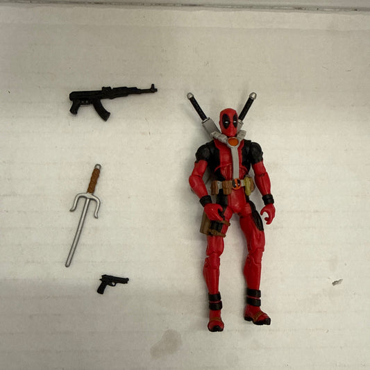Marvel Universe Wolverine Origins - Deadpool 3.75” Loose Figure