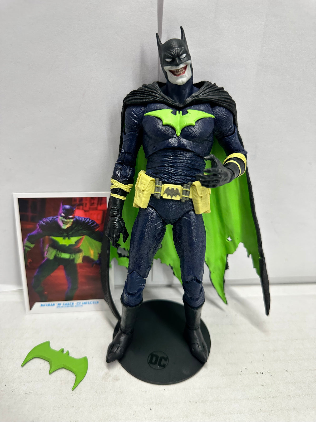 McFarlane Toys DC Multiverse - Batman Of Earth-22 Infected - 7” Action Figure