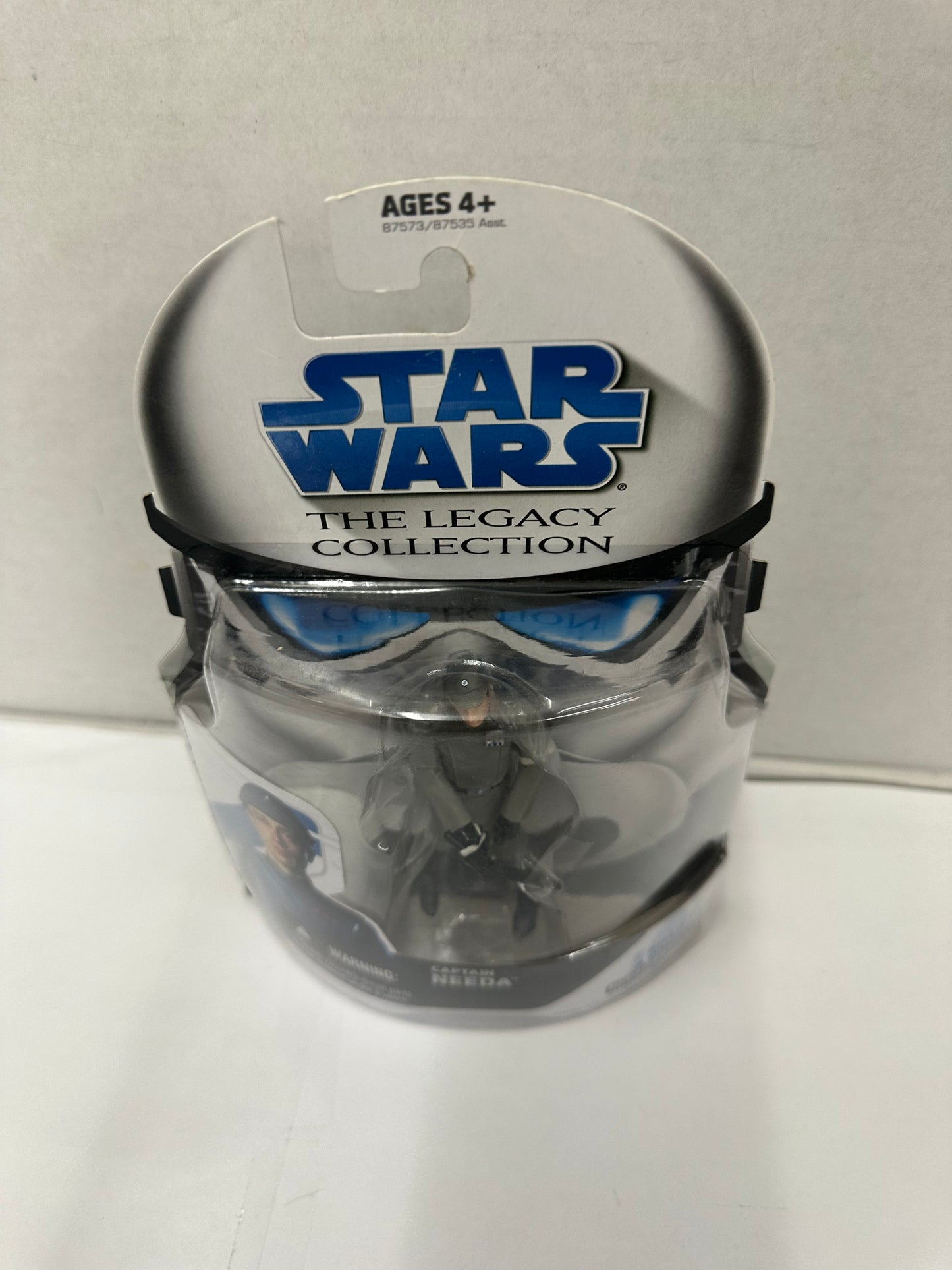 Captain Needa BD40 STAR WARS Legacy Collection NEW