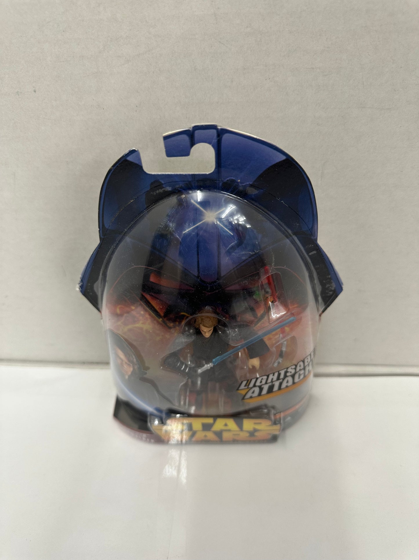 Hasbro Star Wars Revenge of the Sith Anakin Skywalker Lightsaber Attack