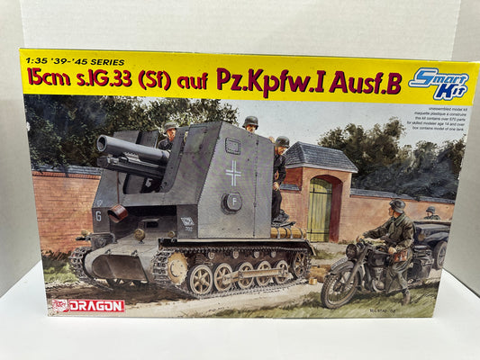Dragon Pz.Kpfw.I Ausf B 1/35 Scale Military Model Kit 15CM s.IG. 33