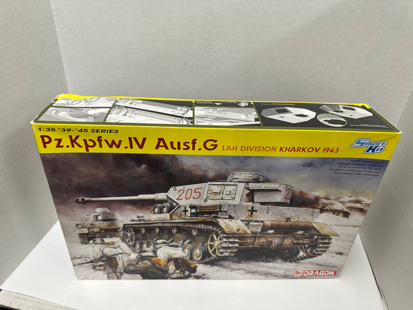 DRAGON 1/35 6363 Pz.Kpfw.IV Ausf.G LAH Division (Kharkov 1943) Open Box