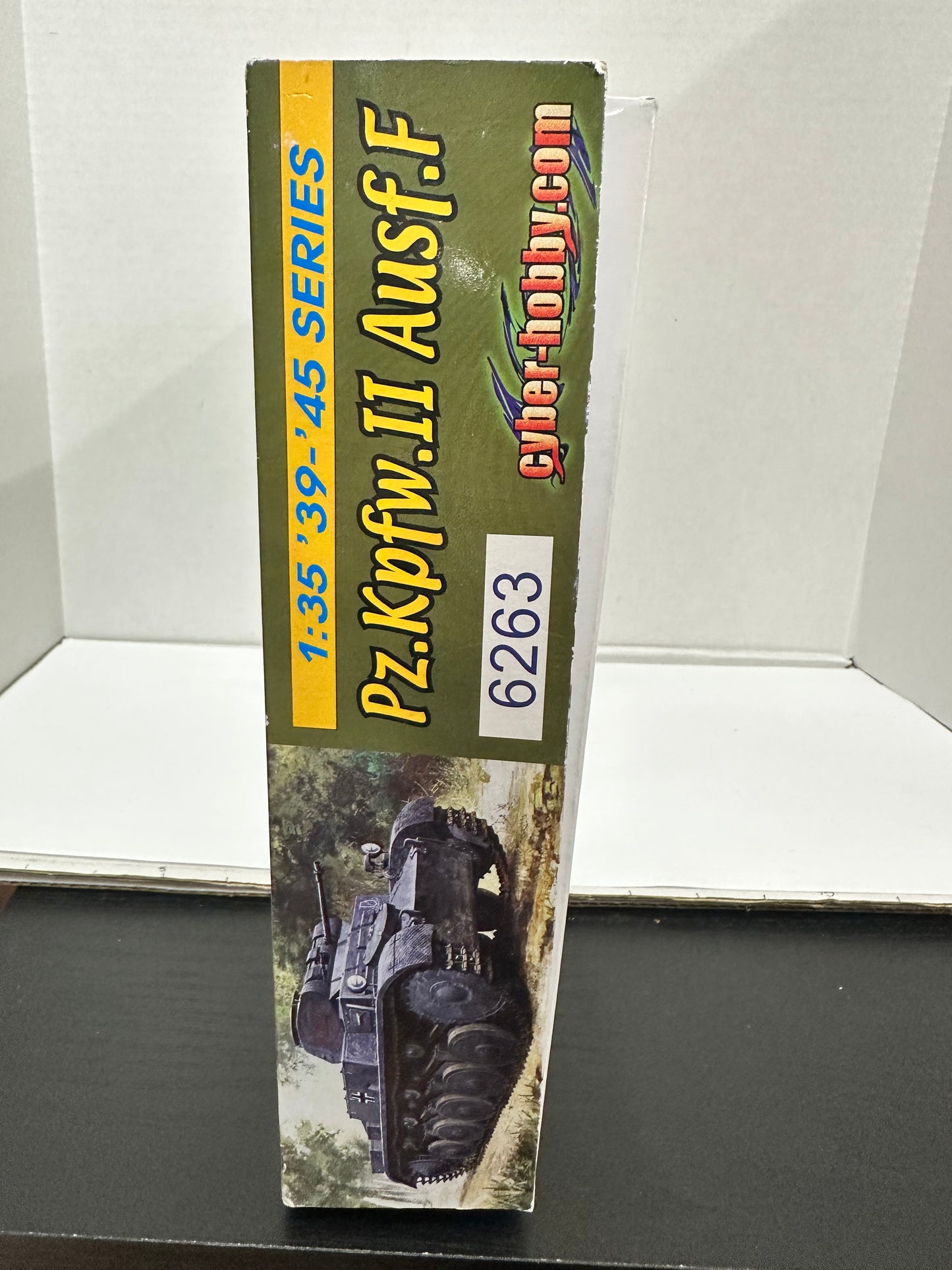 Dragon Pz.Kpfw.II Ausf.F 6263 1/35 45 Series