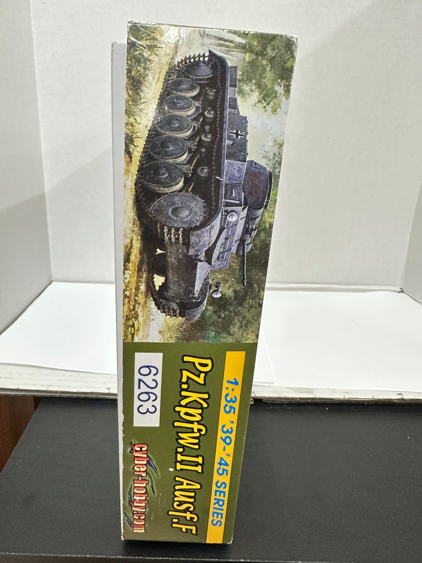 Dragon Pz.Kpfw.II Ausf.F 6263 1/35 45 Series