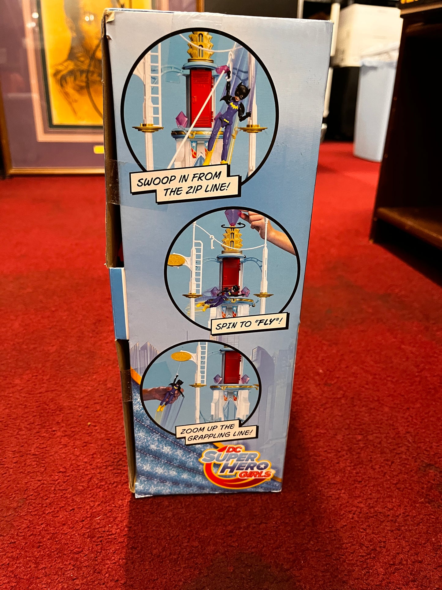 DC Super Hero Girls "JUMP INTO ACTION" With  "BATGIRL" FIGURE