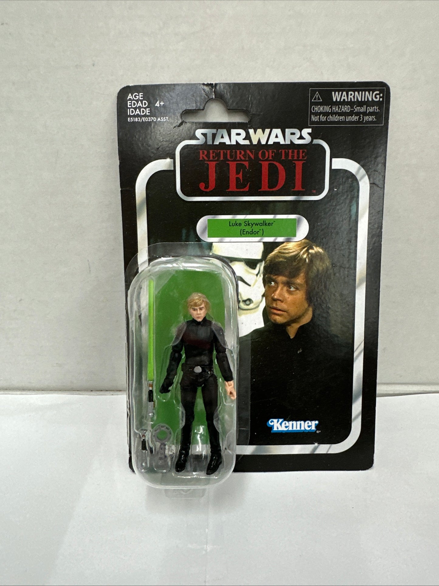 Star Wars Vintage Collection Luke Skywalker (Endor) Mostly Detached Bubble