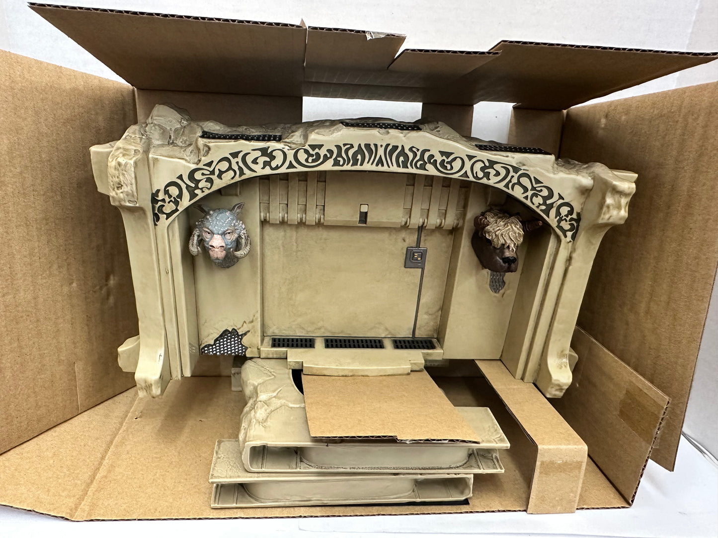 Hasbro Star Wars Vintage Collection TVC Jabbas Palace 3.75"Set NO FIGURES