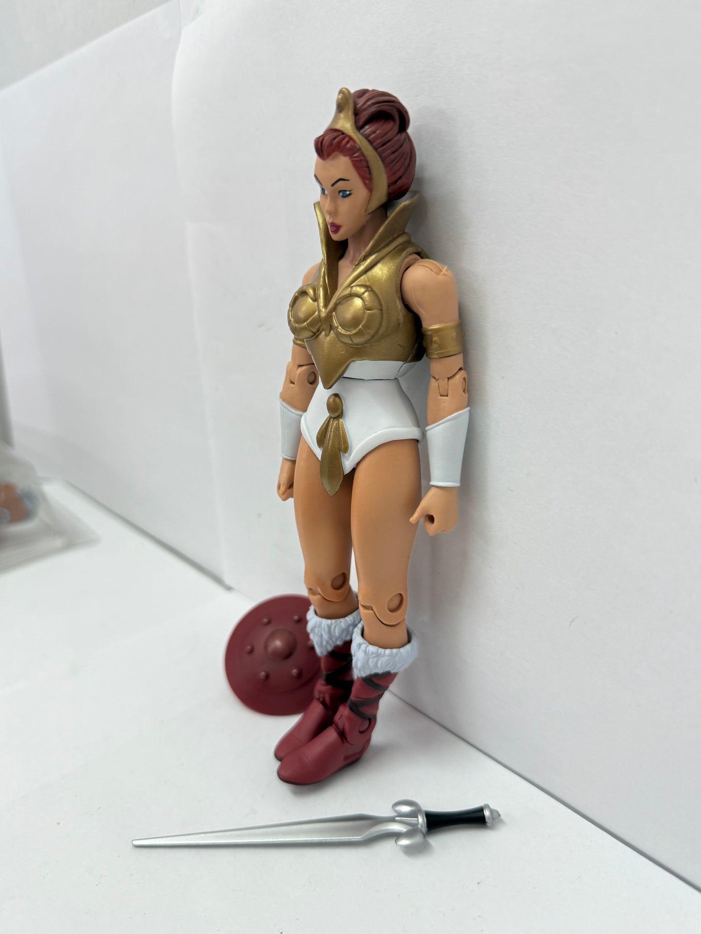 Masters Of The Universe Classics Teela Action Figure Point Dread Talon Fighter