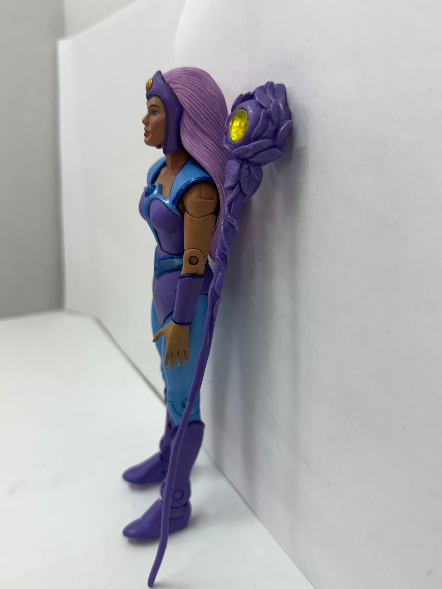 GLIMMER Masters of the Universe Classics She-Ra Princess of Power MOTU MOTUC