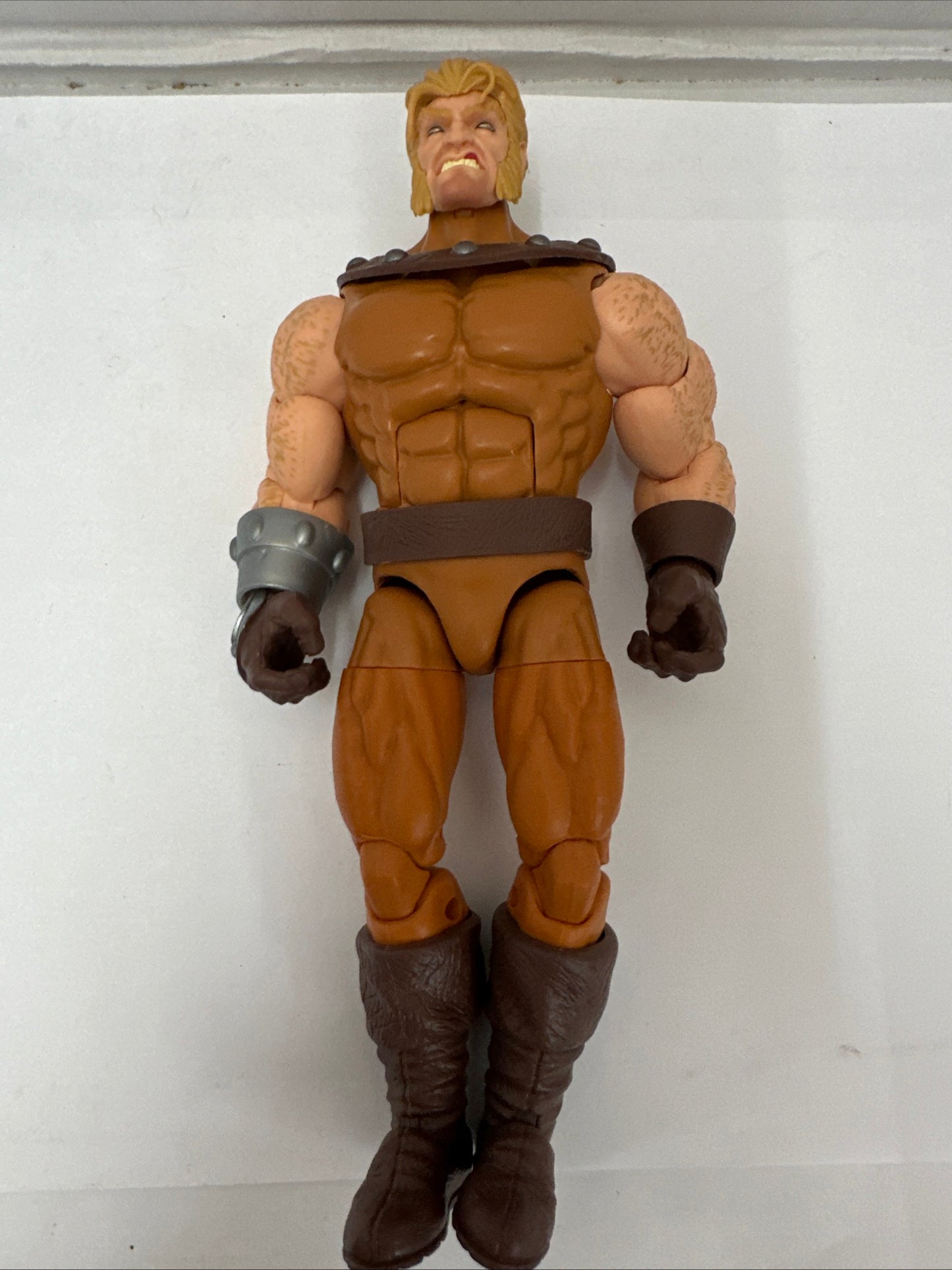Marvel Legends Series X-Men Sabretooth 6-inch Action Figure Colossus BAF Hasbro