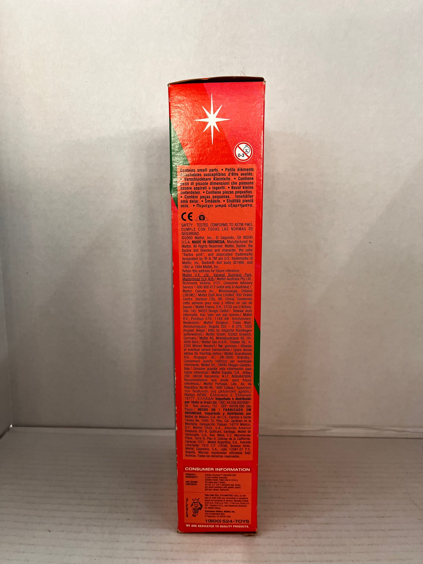 Vintage 2000 Barbie 27290 Holiday Surprise Doll Green Dress Red Hair