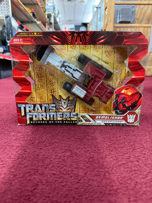 Transformers Voyager Class Revenge of the Fallen Demolisher New Factory Sealed