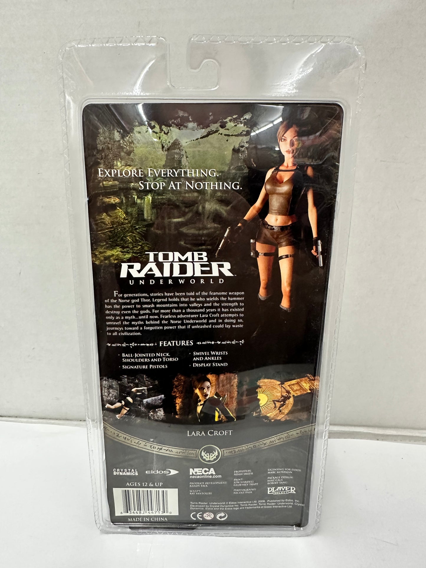 Tomb Raider Underworld Lara Croft Action Figure Eidos Neca 2008