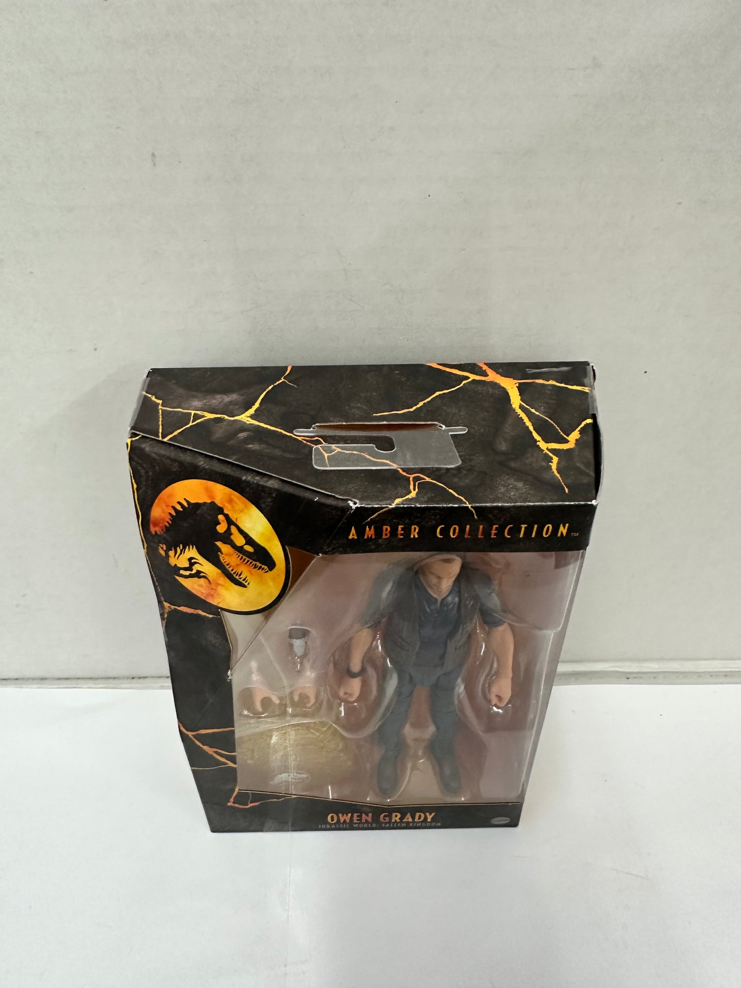 Jurassic World OWEN GRADY 6" Collectible Action Figure Amber Collection GJN83