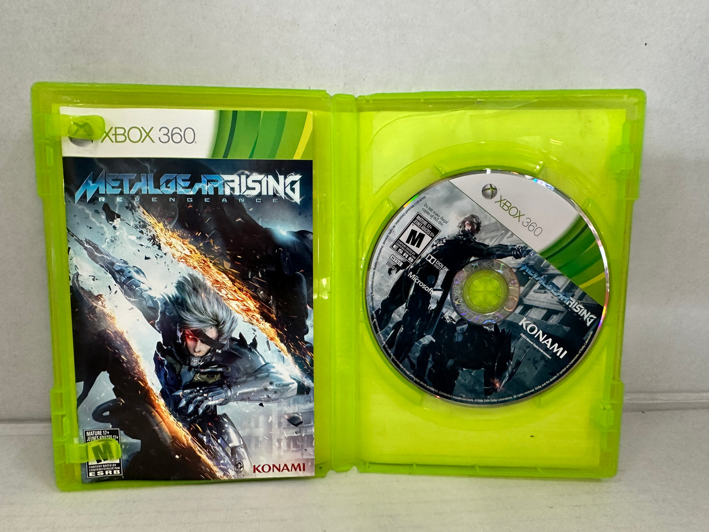 Metal Gear Rising: Revengeance Microsoft Xbox 360 Video Game Complete Untested